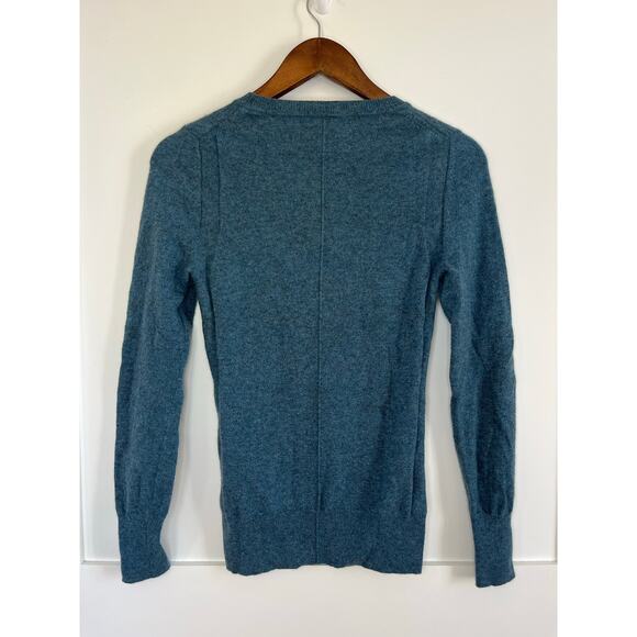 Banana Republic 100% Cashmere Crewneck Sweater Deep Sea Blue Quiet Luxury XS - Picture 3 of 7